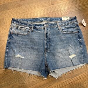 Old Navy High Rise OG Straight Distressed Denim Shorts